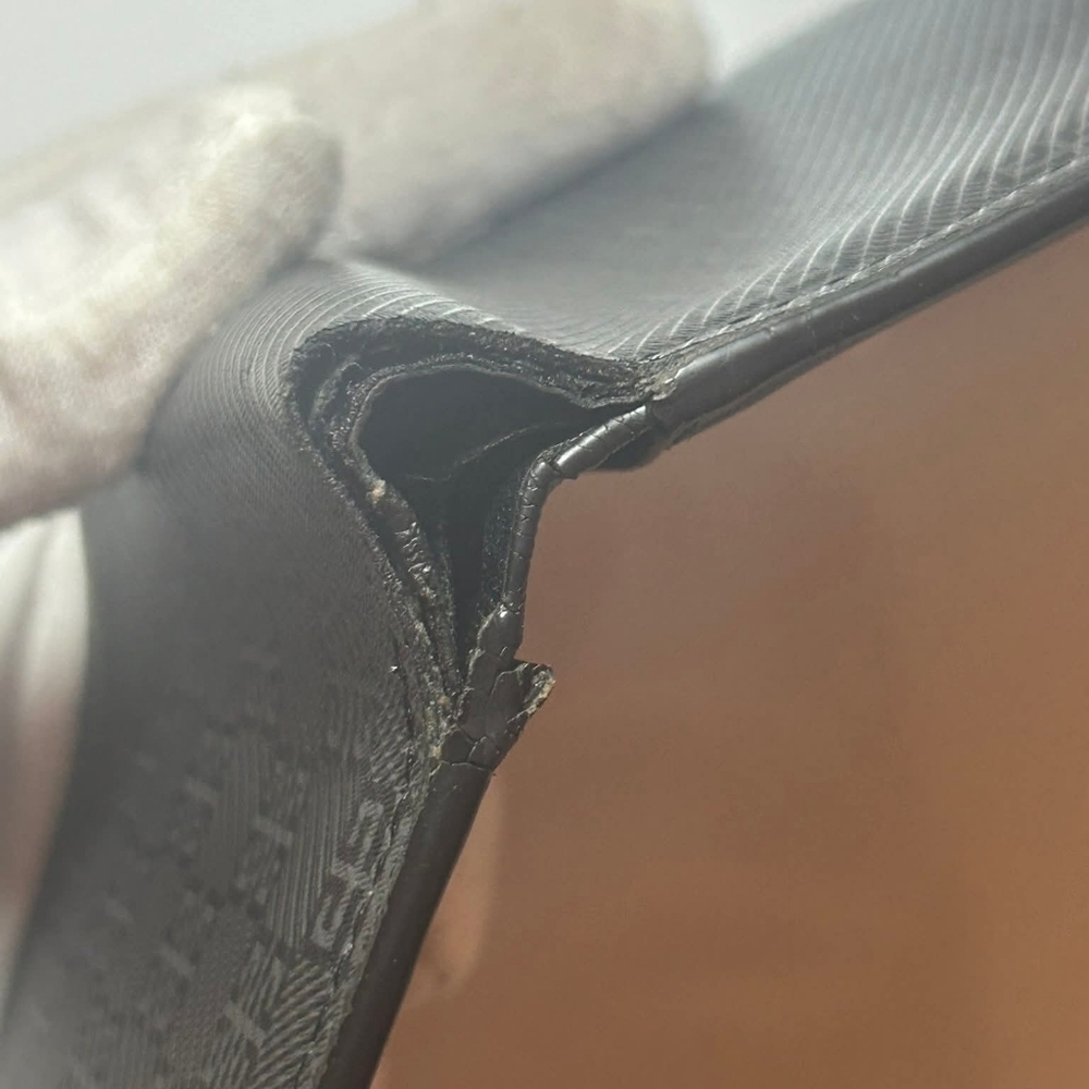 Givenchy Black Patterned Wallet - Picture 6 of 6